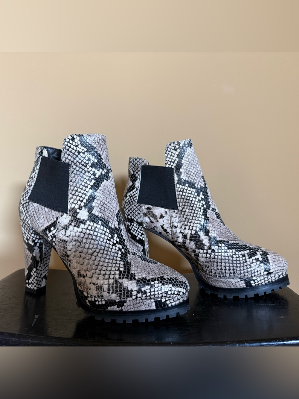 AllSaints Snakeskin Embossed Platform Lug Sole Boots EU 39 US 8.5